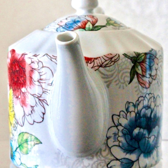 HARPER BY COVENTRY TEAPOT & LID  FLORAL BIRD 5 CUP - Picture 3 of 7